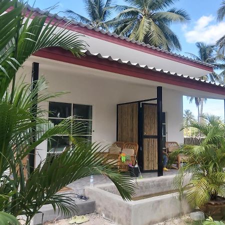 Nice Home Stay At Samroiyod Baanphakrimlay Екстер'єр фото